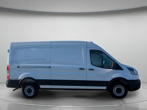 New 2026 Ford Transit 250 148 High Roof image 36
