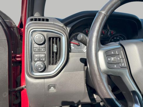 Used 2019 Chevrolet Silverado 1500 RST image 14