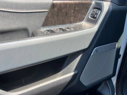 Used 2023 Ford F150 Lightning Lariat AWD/4WD image 13