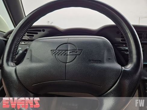 Used 1994 Chevrolet Corvette Coupe RWD image 12
