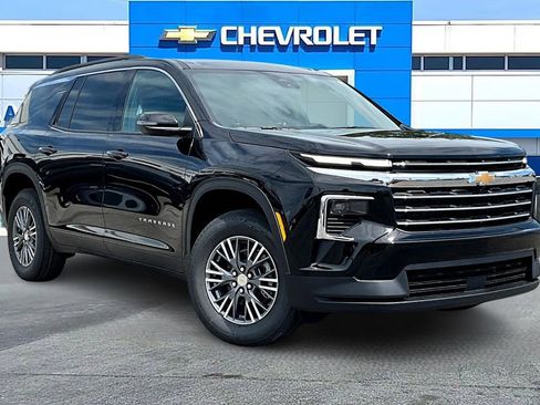 New 2026 Chevrolet Traverse LT FWD image 1