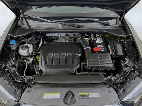 Used 2020 Audi Q3 2.0T Premium w/ Convenience Package image 35