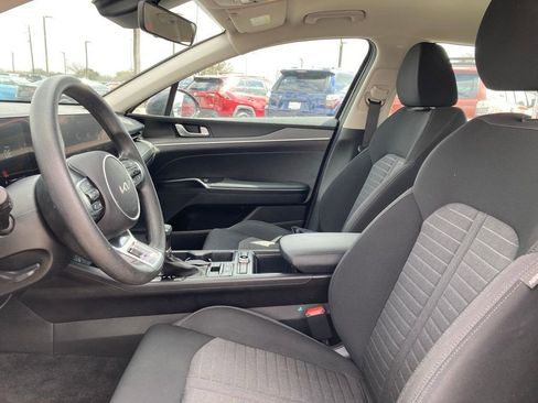 Used 2025 Kia K5 LXS image 8