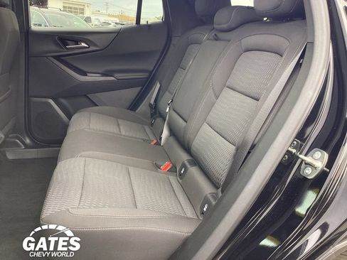 Used 2025 Chevrolet Equinox LT AWD/4WD image 14