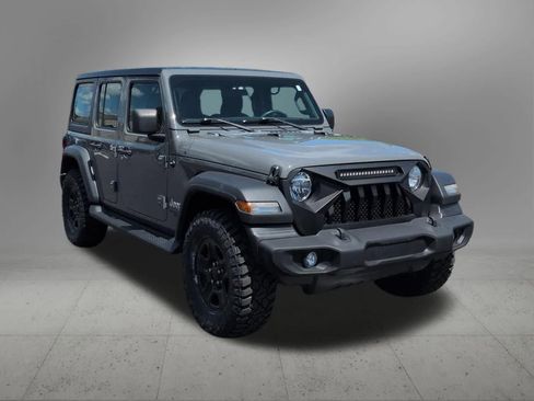 Used 2019 Jeep Wrangler Unlimited Sport AWD/4WD image 8