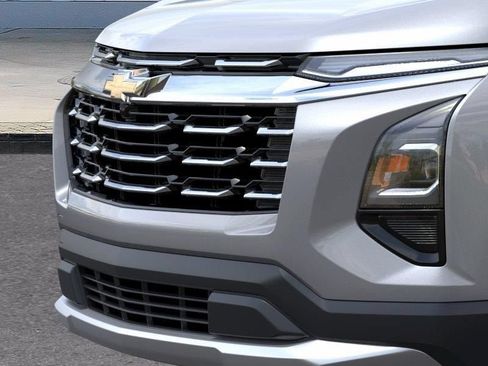 New 2027 Chevrolet Equinox LT w/ Convenience Package II FWD image 13