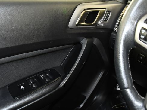 Used 2019 Ford Ranger XLT w/ Equipment Group 302A Luxury AWD/4WD image 36