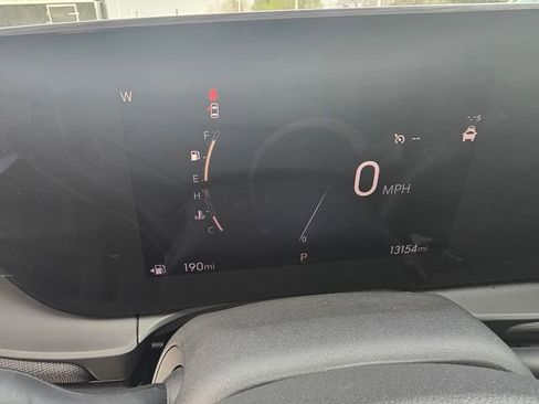 Used 2025 Buick Envista Sport Touring FWD image 42