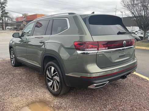 New 2026 Volkswagen Atlas SEL image 5