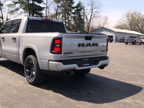 New 2026 RAM 1500 4x4 Crew Cab image 6