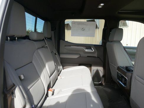 New 2026 Chevrolet Silverado 1500 LTZ w/ LTZ Premium Package image 12