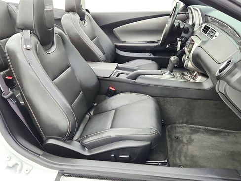 Used 2015 Chevrolet Camaro SS w/ RS Package RWD image 17