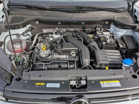 New 2026 Volkswagen Taos SE image 36