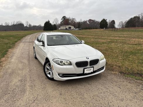 Used 2013 BMW 528i xDrive Sedan image 2