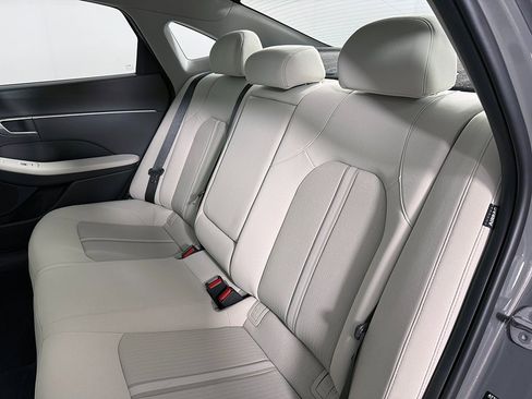 Certified 2023 Hyundai Sonata SEL w/ Convenience Package image 30