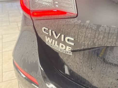 Used 2025 Honda Civic Sport Touring image 13