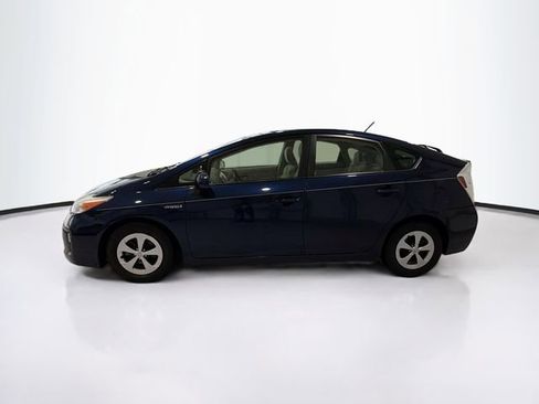 Used 2012 Toyota Prius Three w/ Solar Roof Pkg FWD image 4
