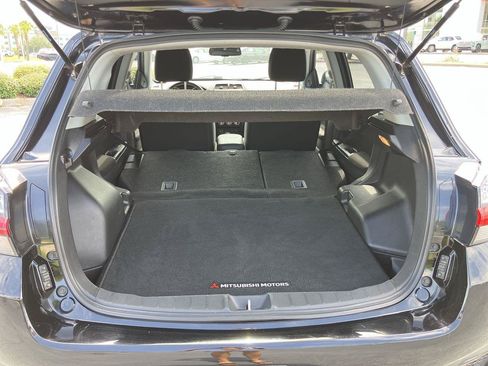 Used 2024 Mitsubishi Outlander Sport AWD image 25