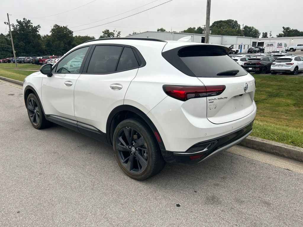 Used 2023 Buick Envision Essence w/ Technology Package I AWD/4WD image 4