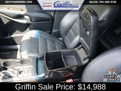 Used 2019 Kia Sorento EX FWD image 35