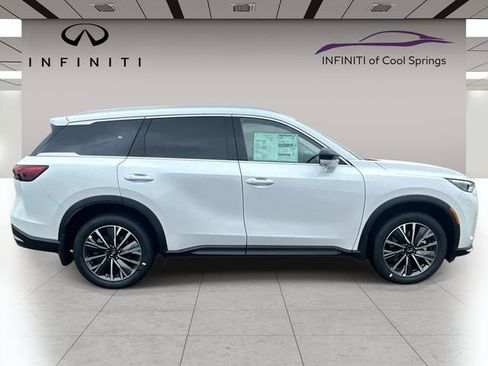 New 2027 INFINITI QX60 Luxe FWD image 8