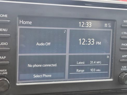 Used 2019 Toyota RAV4 XLE image 13