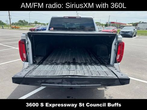Used 2021 GMC Sierra 1500 SLT AWD/4WD image 12