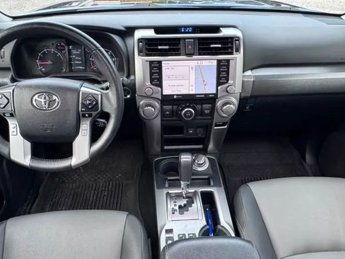 Used 2021 Toyota 4Runner SR5 Premium w/ Moonroof Package AWD/4WD image 14