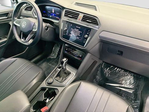 Used 2024 Volkswagen Tiguan Wolfsburg Edition AWD/4WD image 12