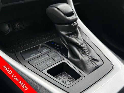 Used 2024 Toyota RAV4 LE AWD/4WD image 18