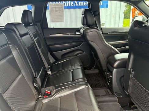 Used 2019 Jeep Grand Cherokee Trailhawk w/ Trailhawk Luxury Group AWD/4WD image 17