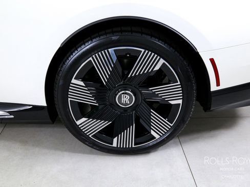Used 2025 Rolls-Royce Spectre w/ Spectre Enhancement Package image 35