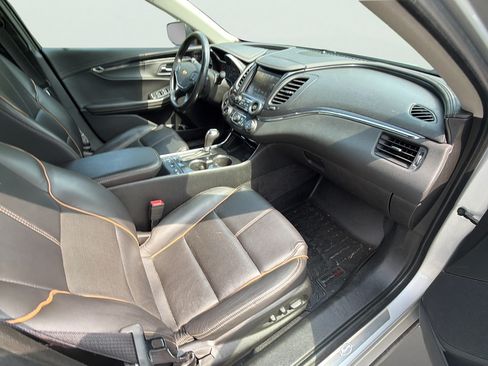 Used 2016 Chevrolet Impala LTZ FWD image 16