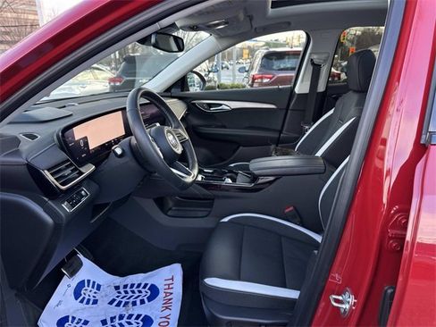 New 2025 Buick Envision Sport Touring image 9