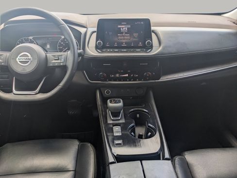 Used 2021 Nissan Rogue SL FWD image 14