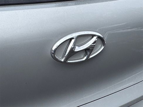 Used 2017 Hyundai Tucson Sport w/ Cargo Package image 33