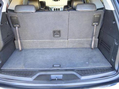 Used 2012 GMC Acadia SLT FWD image 39