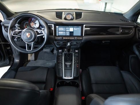 Used 2020 Porsche Macan S AWD/4WD image 25