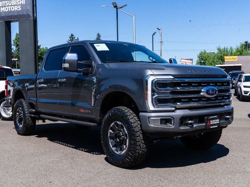 Used 2024 Ford F350 Platinum w/ Tremor Off-Road Package AWD/4WD image 1