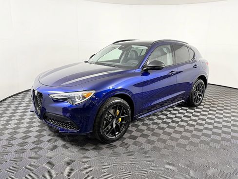 Used 2021 Alfa Romeo Stelvio Ti w/ Premium Package image 53