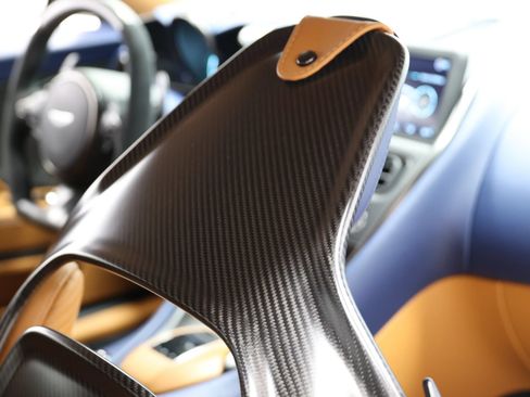 Used 2023 Aston Martin DBS Coupe RWD image 96
