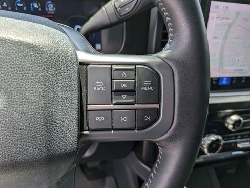Used 2024 Ford F250 Lariat w/ Lariat Ultimate Package AWD/4WD image 27