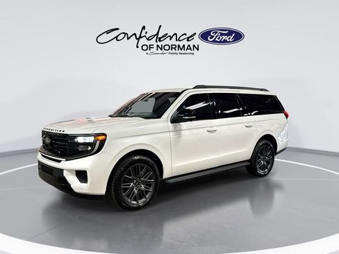 New 2026 Ford Expedition Max Platinum w/ Stealth Appearance Package image 4