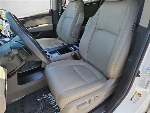 Used 2024 Honda Odyssey EX-L image 15