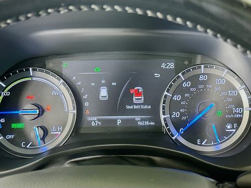 Used 2020 Toyota Highlander Limited image 19