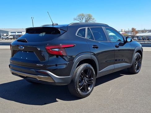 Certified 2024 Chevrolet Trax ACTIV w/ Driver Confidence Package image 6