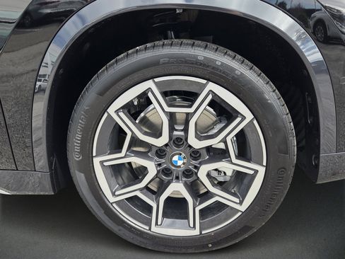 Used 2026 BMW X1 xDrive28i w/ Technology Package image 9