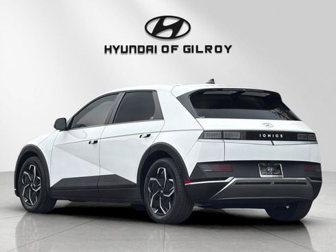 Certified 2024 Hyundai Ioniq 5 SEL RWD image 3