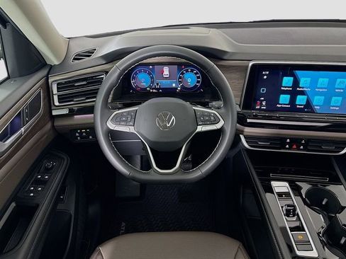 New 2026 Volkswagen Atlas SEL image 23