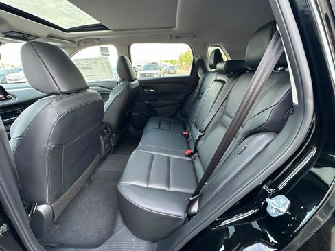 New 2026 Nissan Rogue SV AWD/4WD image 29